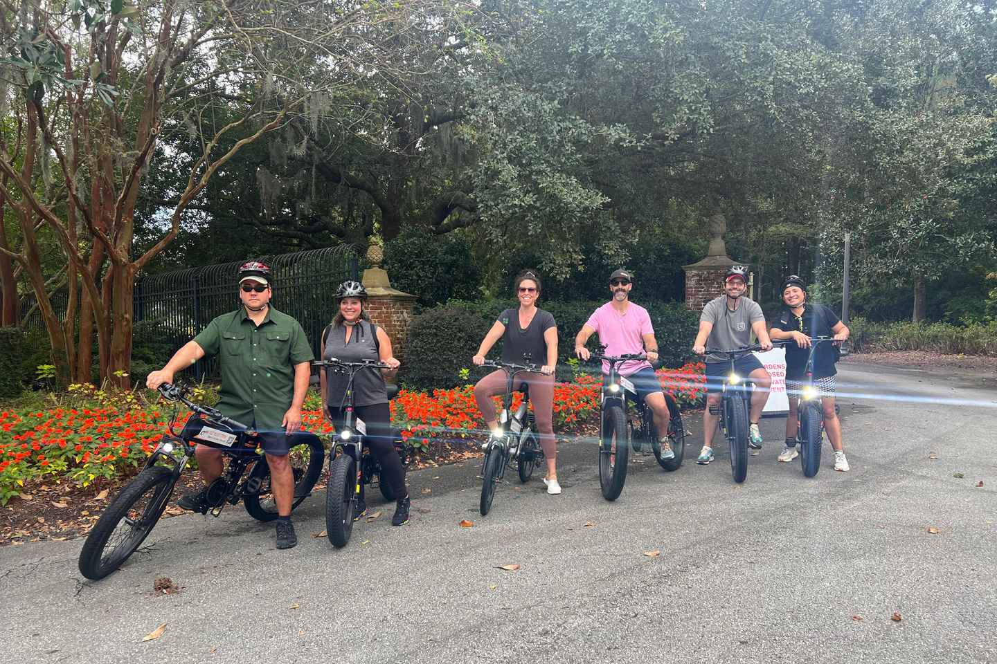 3-Hour E-Bike Airlie Gardens Tour thumbnail